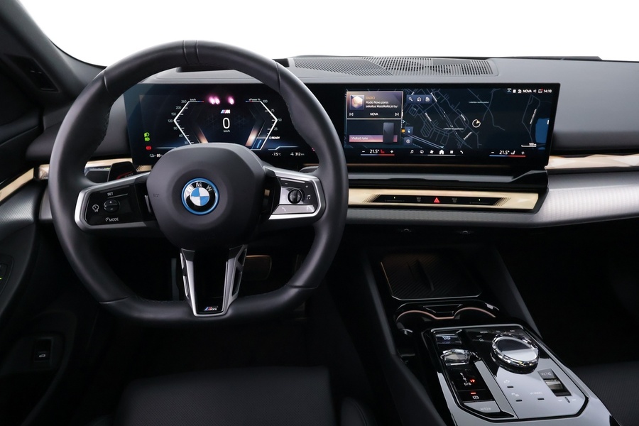 BMW i5 vaihtoauto