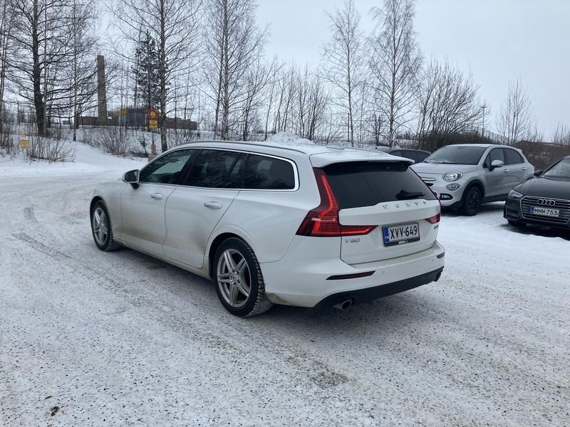 Volvo V60 vaihtoauto