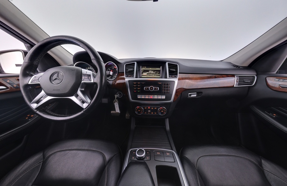 Mercedes-Benz ML vaihtoauto