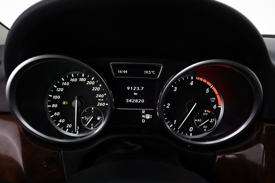 Mercedes-Benz ML vaihtoauto