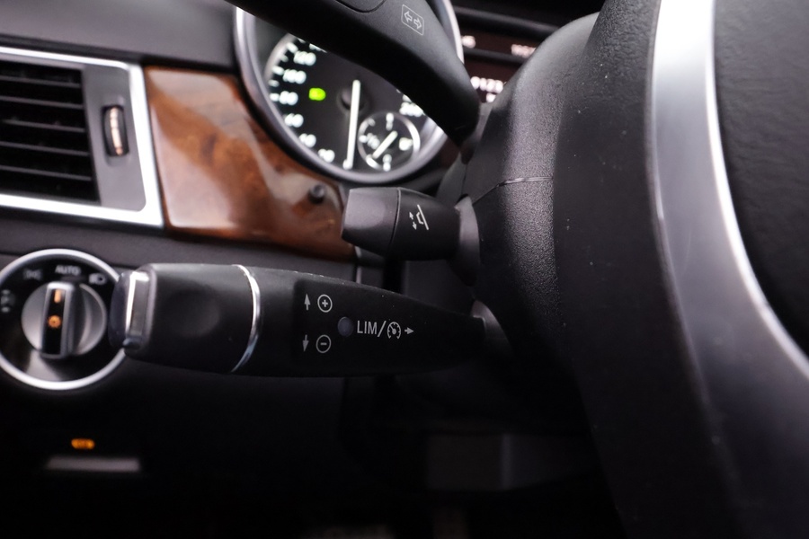Mercedes-Benz ML vaihtoauto