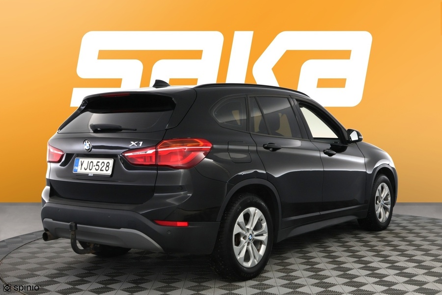 BMW X1 vaihtoauto