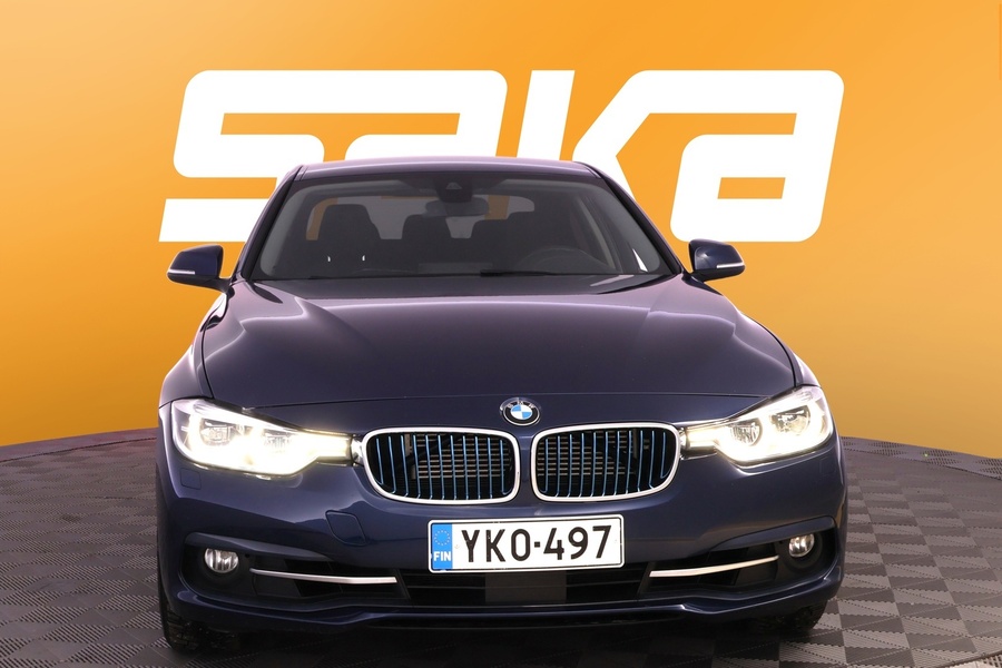BMW 330 vaihtoauto