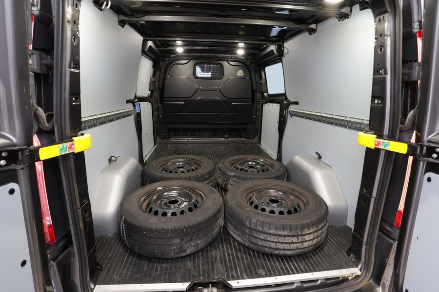 Ford Transit Custom vaihtoauto