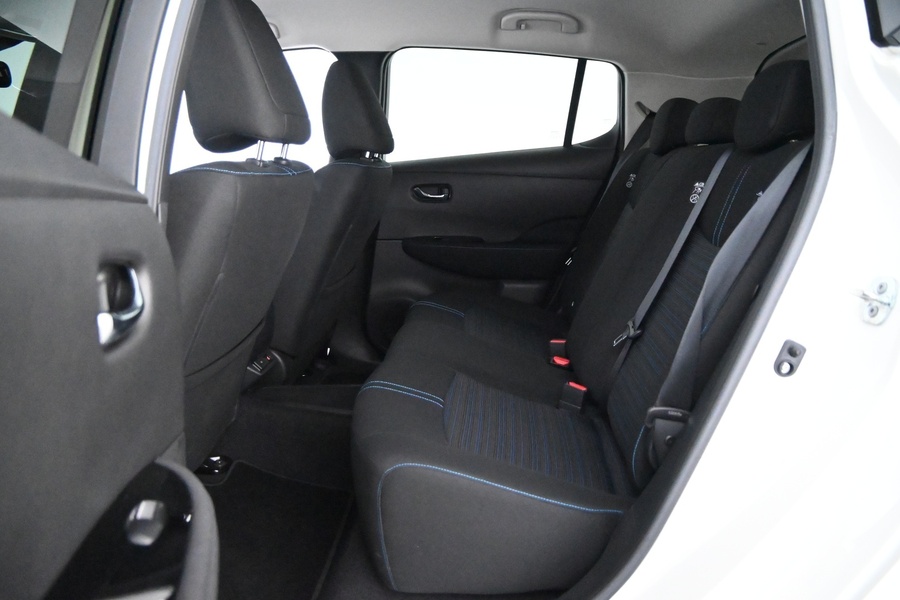 Nissan Leaf vaihtoauto