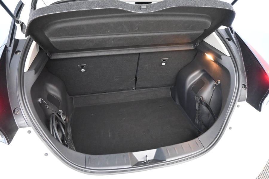 Nissan Leaf vaihtoauto