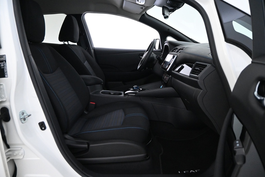 Nissan Leaf vaihtoauto