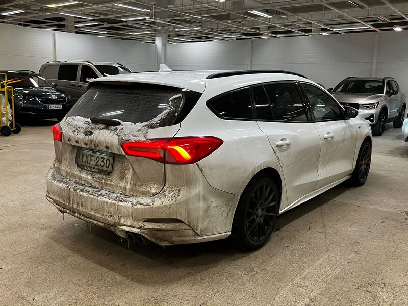 Ford Focus vaihtoauto