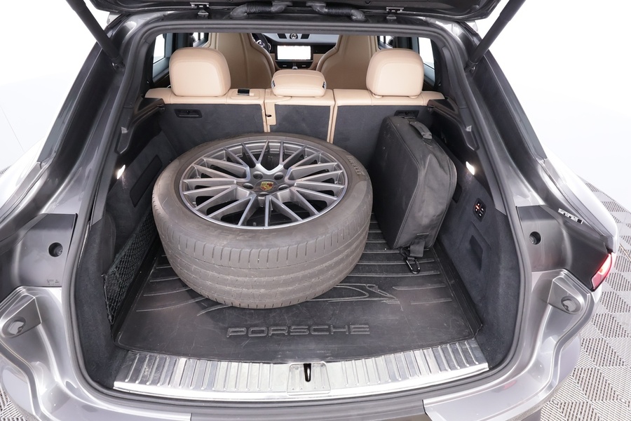 Porsche Cayenne vaihtoauto