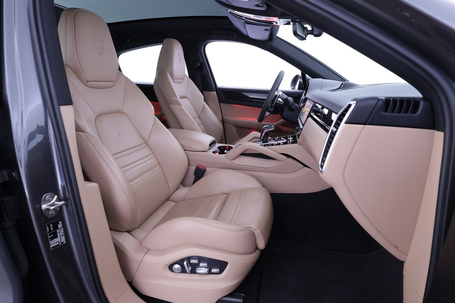 Porsche Cayenne vaihtoauto