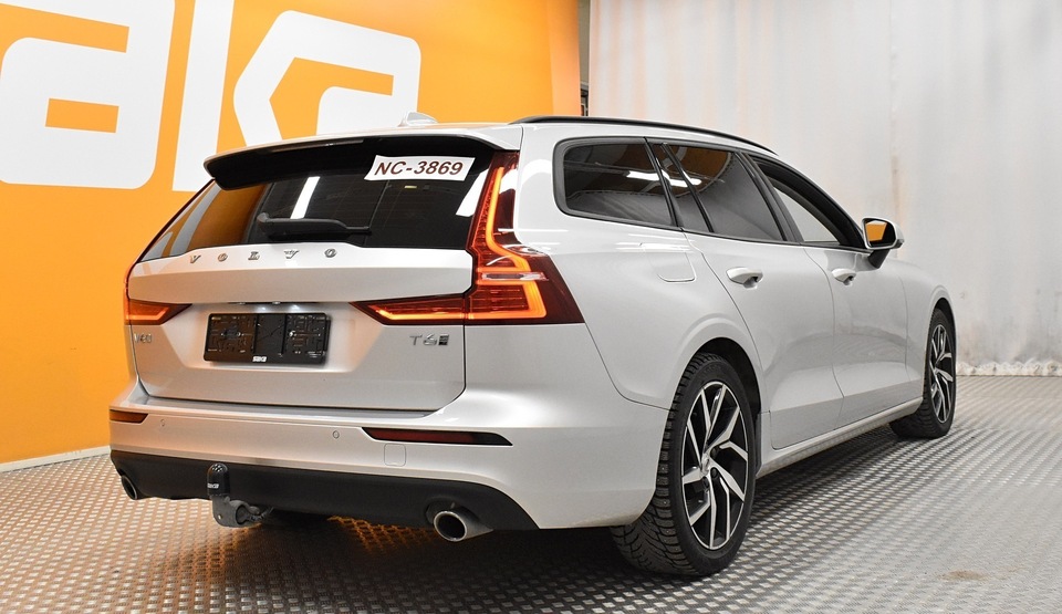 Volvo V60 vaihtoauto