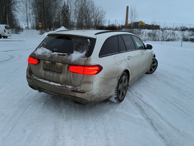 Mercedes-Benz E vaihtoauto