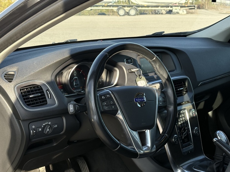 Volvo V40 vaihtoauto