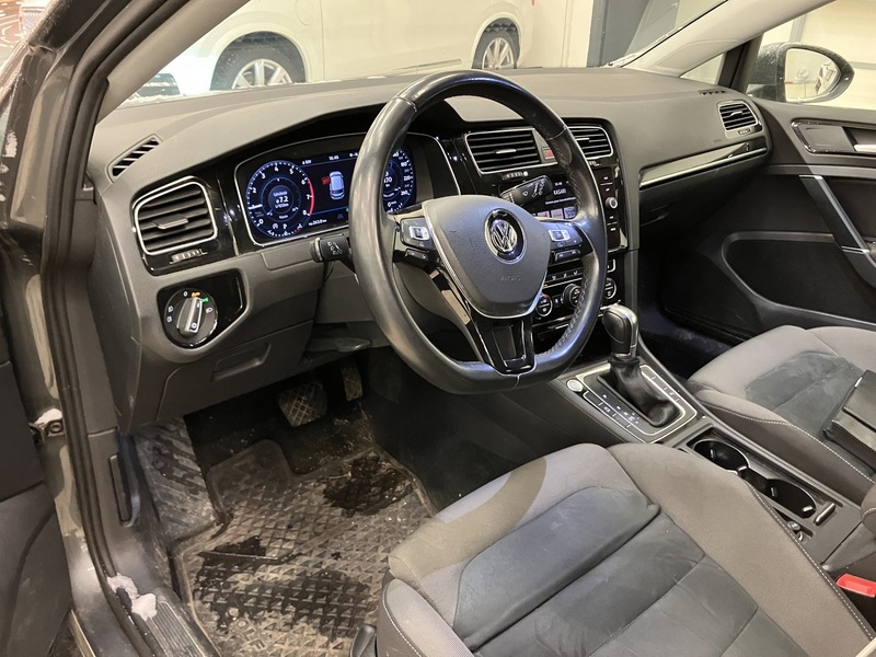 Volkswagen Golf vaihtoauto