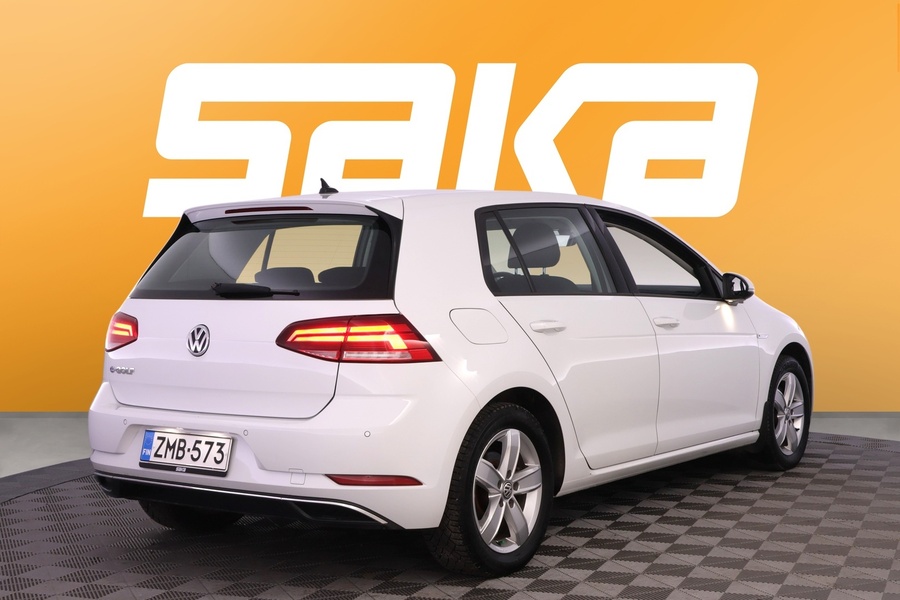 Volkswagen Golf vaihtoauto