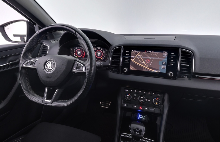 Skoda Karoq vaihtoauto