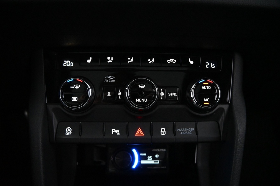 Skoda Karoq vaihtoauto