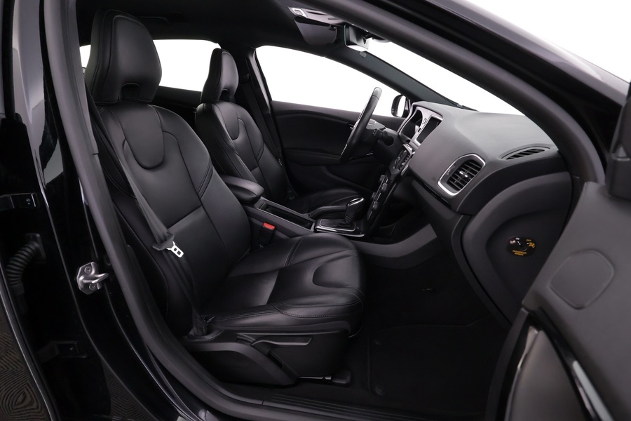 Volvo V40 vaihtoauto