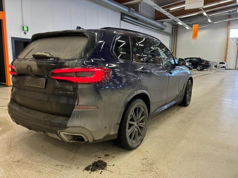 BMW X5 vaihtoauto