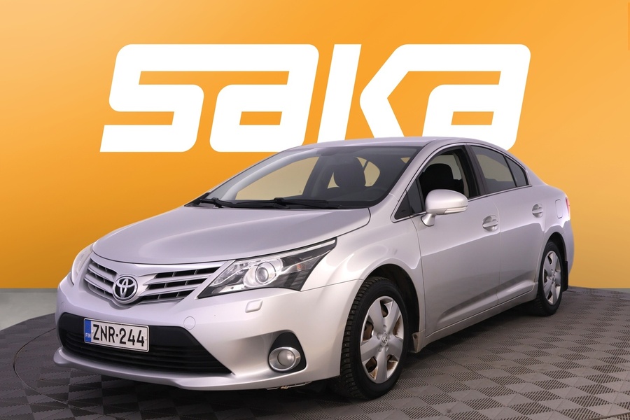 Toyota Avensis vaihtoauto