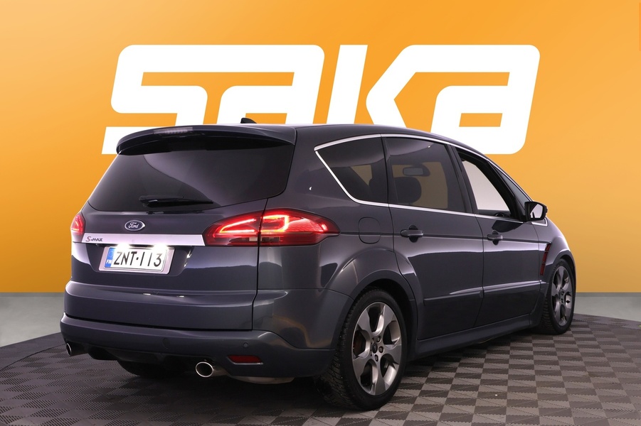 Ford S-MAX vaihtoauto