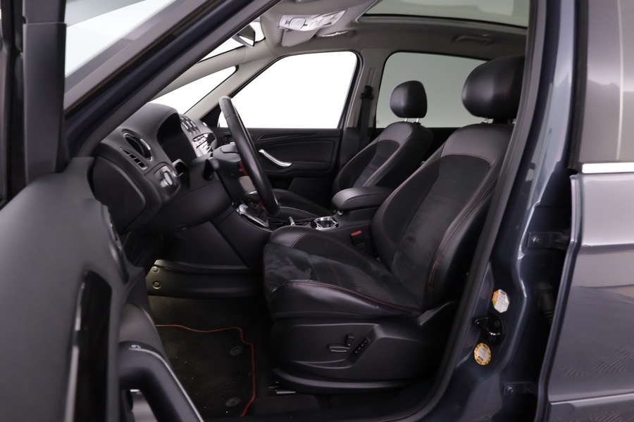Ford S-MAX vaihtoauto