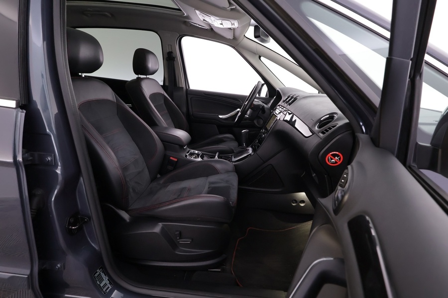 Ford S-MAX vaihtoauto