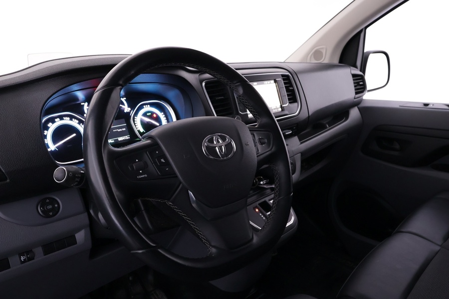 Toyota Proace EV vaihtoauto