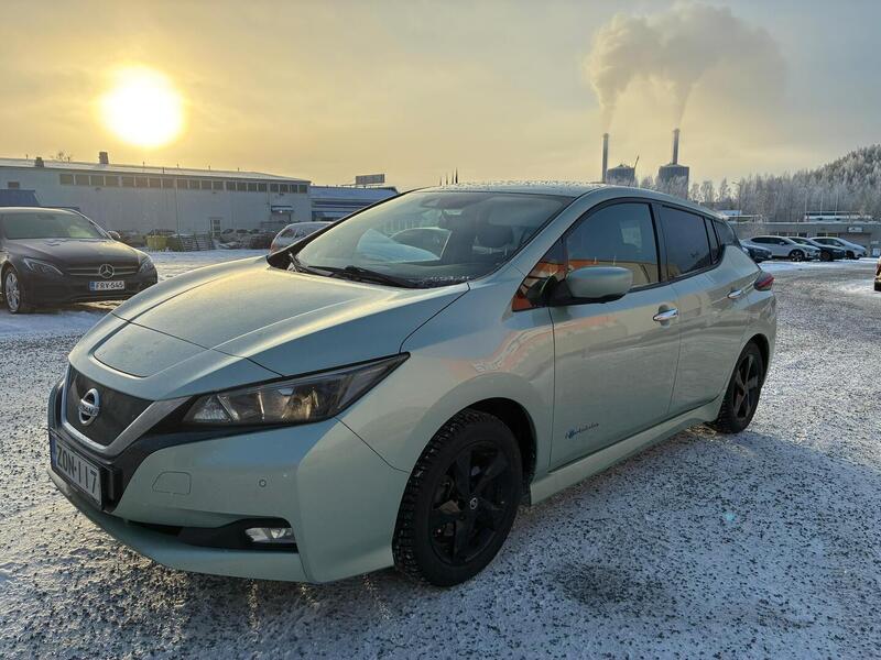 Nissan Leaf vaihtoauto