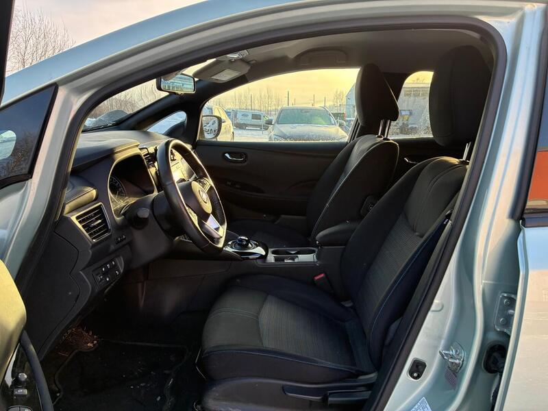 Nissan Leaf vaihtoauto