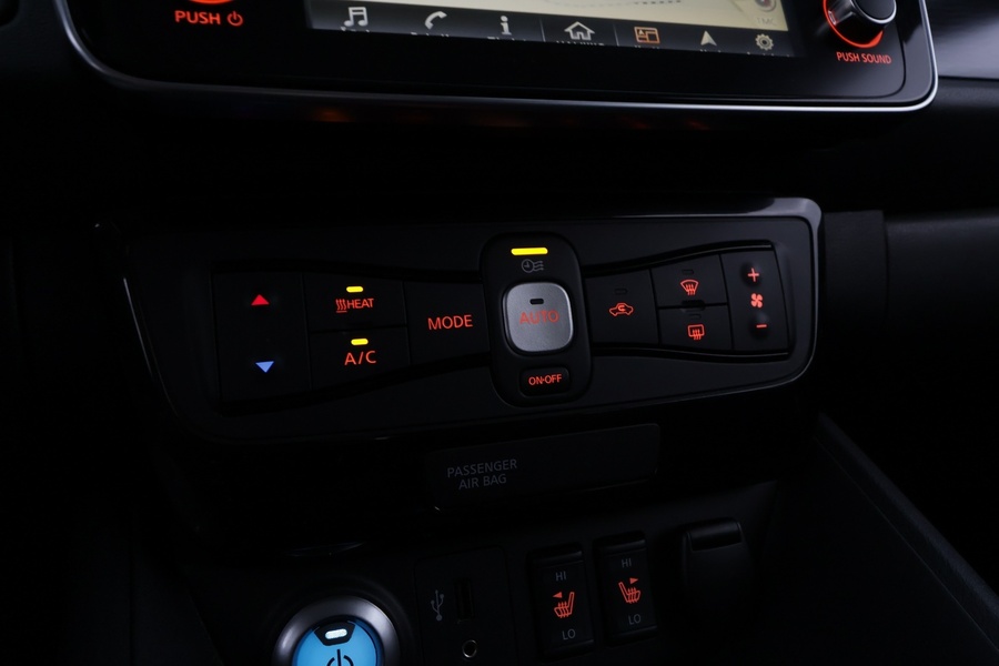 Nissan Leaf vaihtoauto