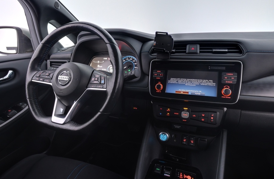 Nissan Leaf vaihtoauto