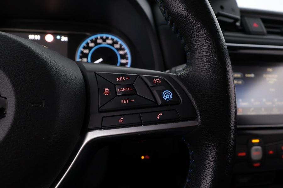 Nissan Leaf vaihtoauto