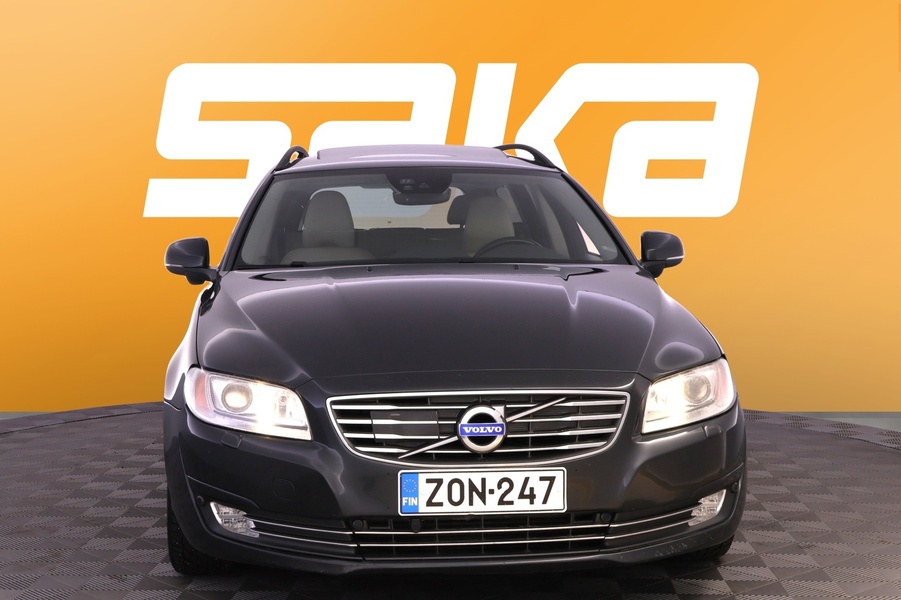 Volvo V70 vaihtoauto