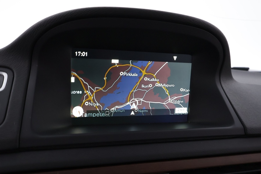 Volvo V70 vaihtoauto