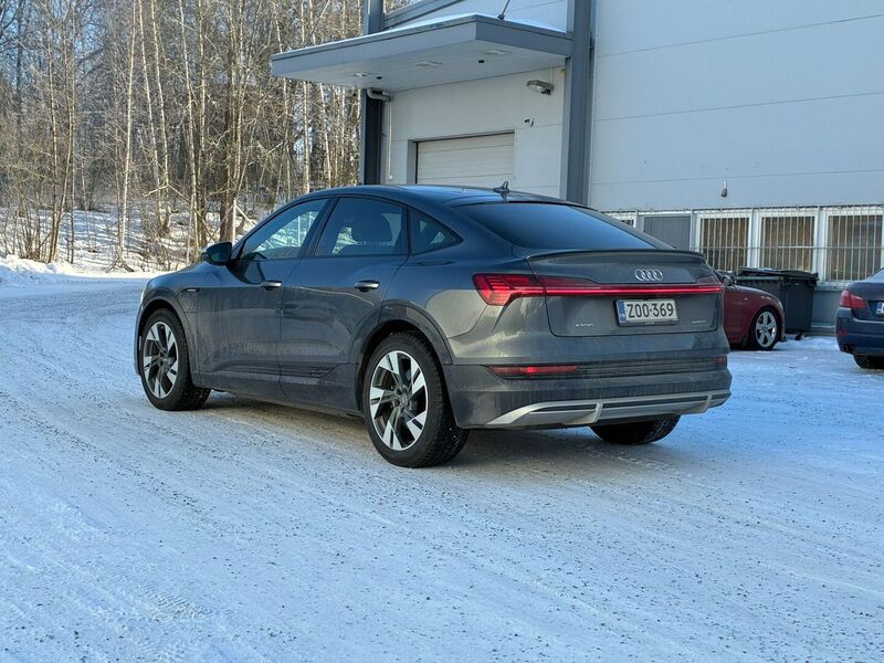 Audi e-tron vaihtoauto