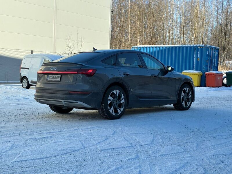 Audi e-tron vaihtoauto