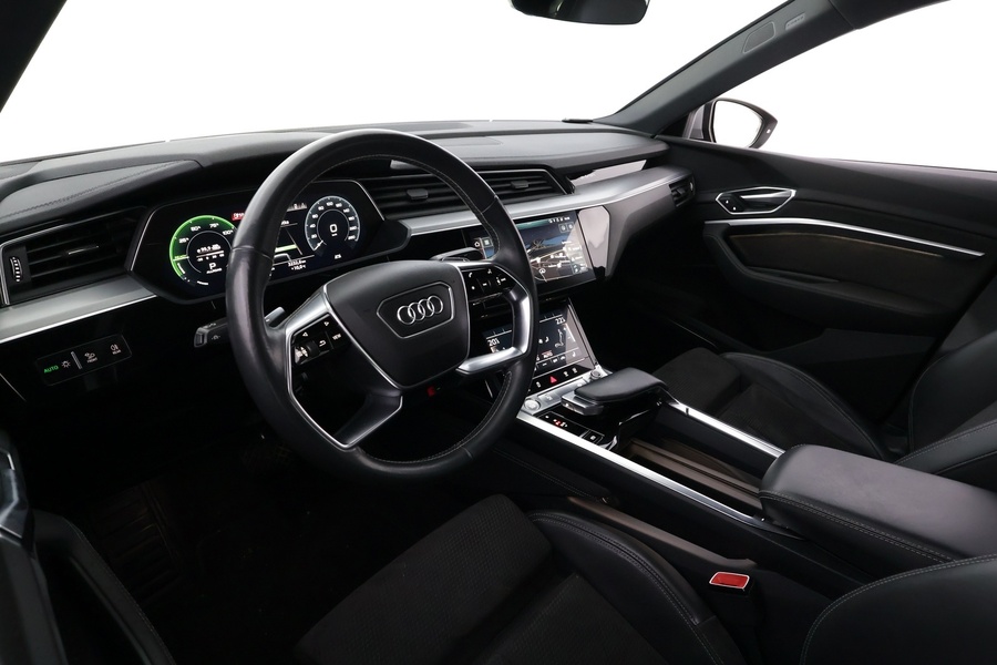 Audi e-tron vaihtoauto