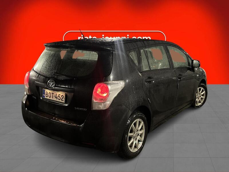 Toyota Verso vaihtoauto