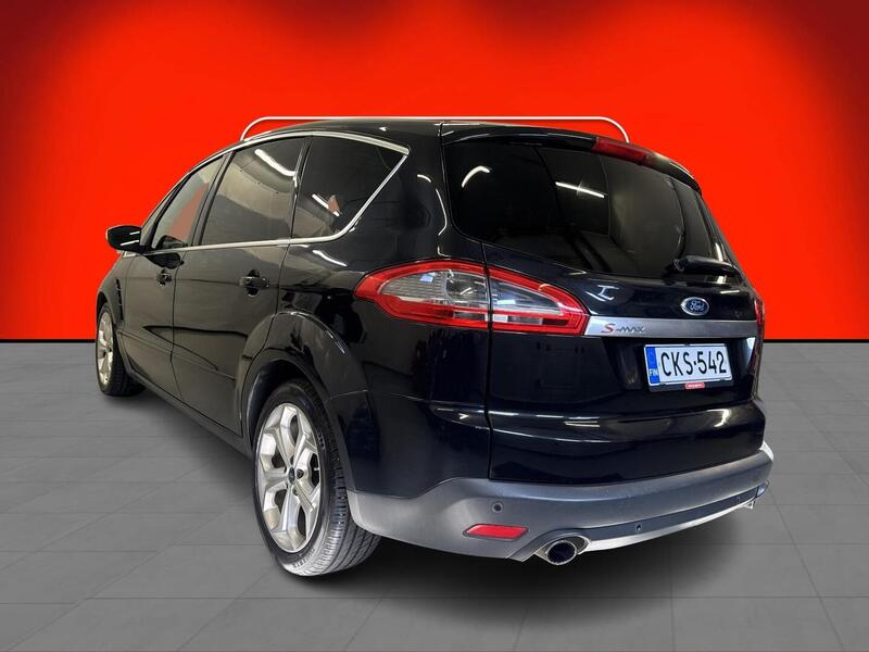 Ford S-MAX vaihtoauto
