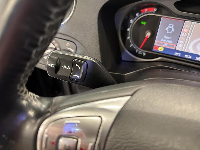 Ford S-MAX vaihtoauto