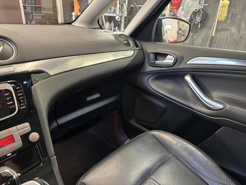 Ford S-MAX vaihtoauto