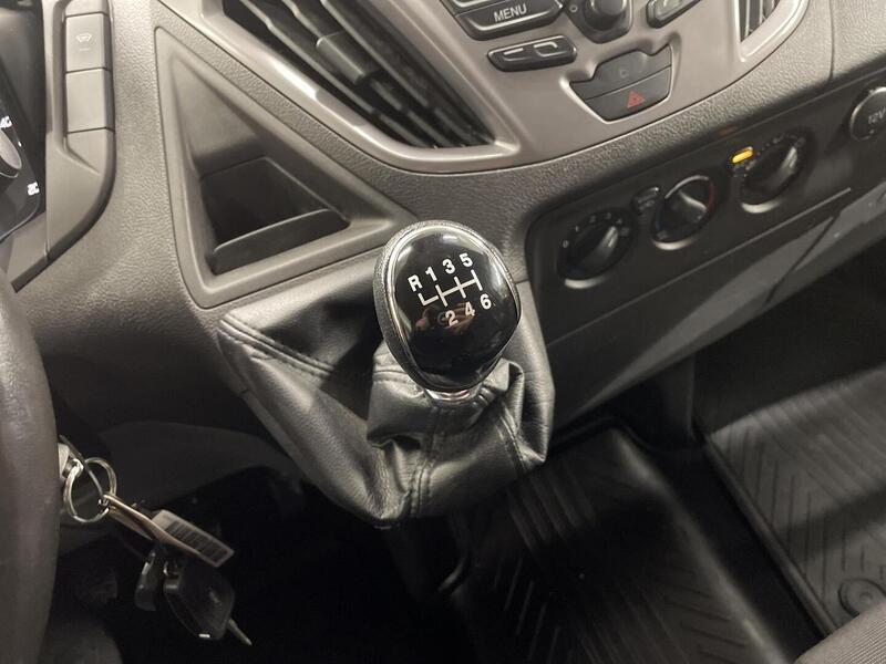 Ford Transit Custom vaihtoauto