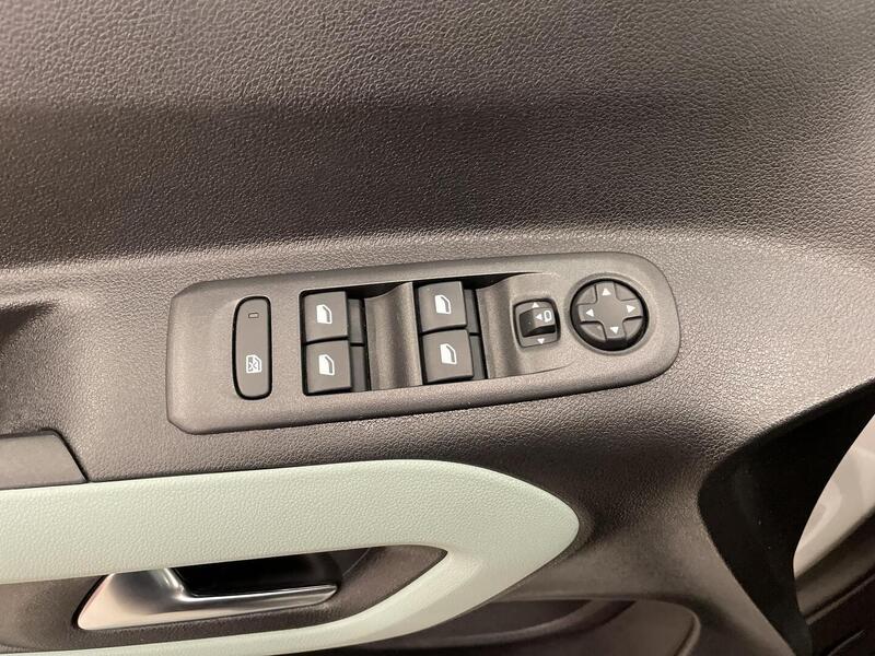 Citroën Berlingo vaihtoauto