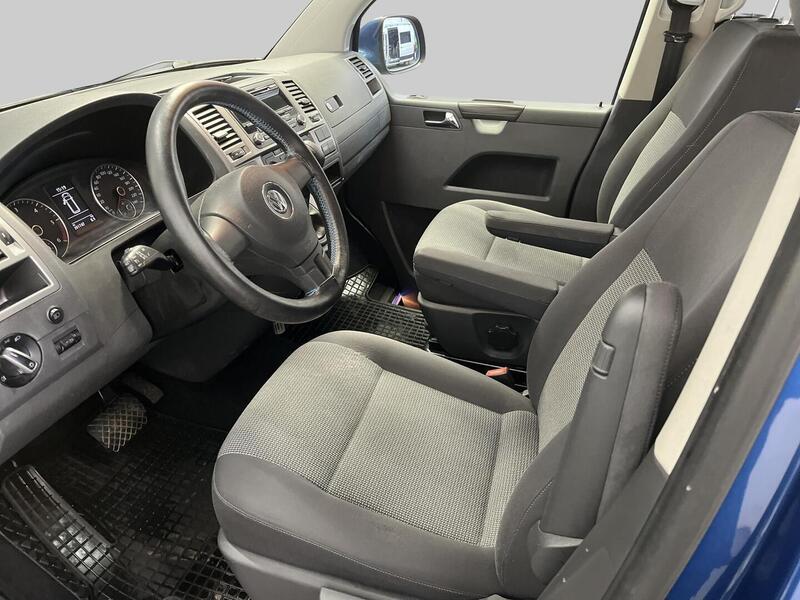 Volkswagen Caravelle vaihtoauto