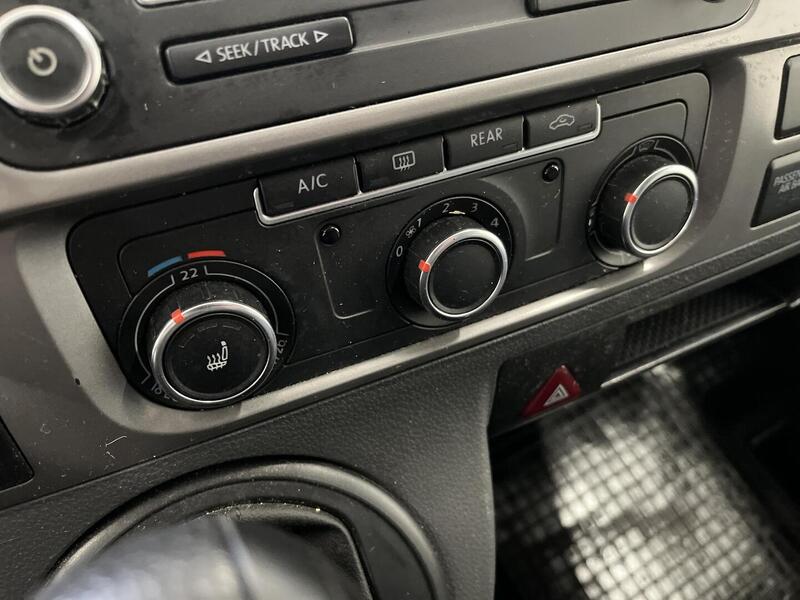 Volkswagen Caravelle vaihtoauto