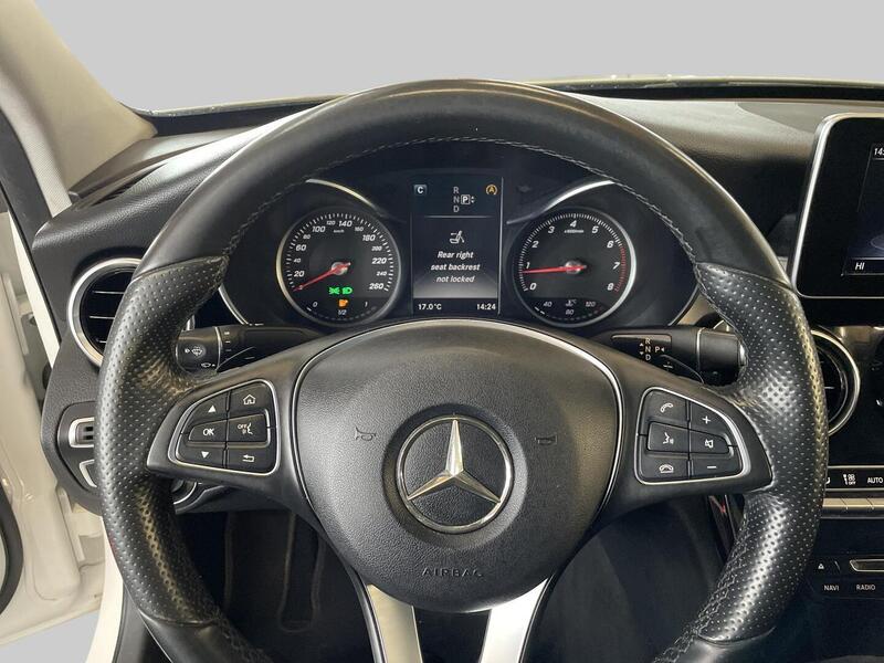 Mercedes-Benz C vaihtoauto