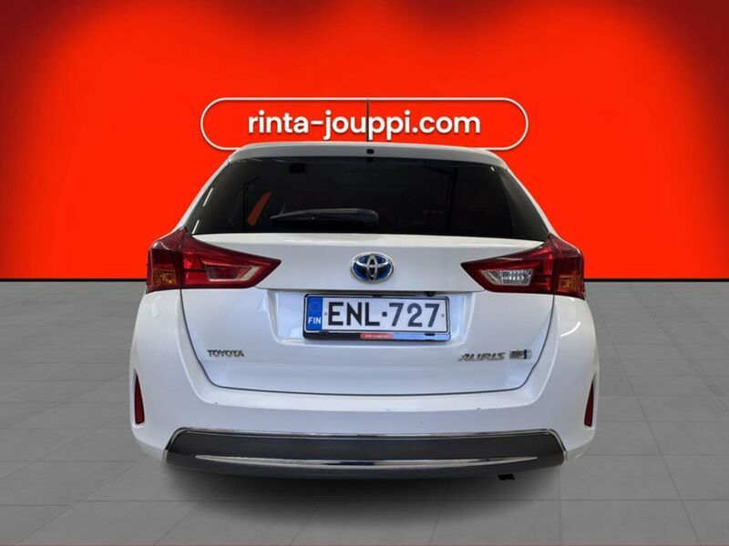 Toyota Auris vaihtoauto