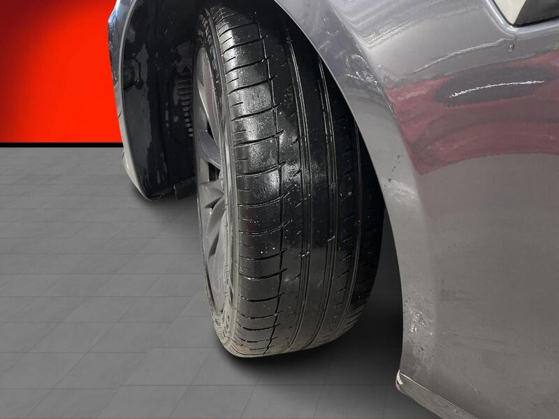 Tesla Model S vaihtoauto