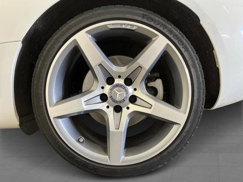 Mercedes-Benz SLC vaihtoauto